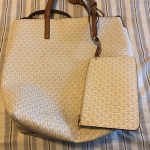 Michael Kors Bags - Hand bag Michael Kors Bags - Hand bag
